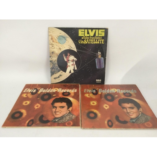 463 - Three Elvis Presley LPs including two pressings of 'Golden Records' and 'Aloha From Hawaii'.