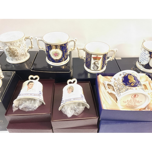 1019 - A large collection of various Royal crown derby ceramics and Royal Albert. With original boxes. No d... 