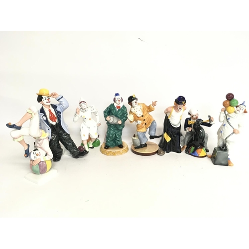 1026 - A collection of Royal Doulton Clown porcelain figurines including Tumbling HN 3283, Slapdash HN2277 ... 