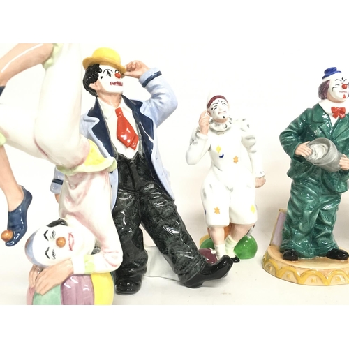 1026 - A collection of Royal Doulton Clown porcelain figurines including Tumbling HN 3283, Slapdash HN2277 ... 