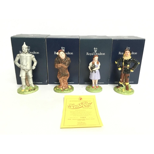 1040 - Boxed Royal Doulton The Wizard of Oz porcelain figures, set number 1161 of 1500.