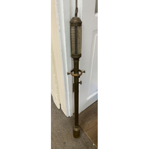 1325 - A Replica Portuguese Brass ships stick barometer (D) no gamble or wall mount.