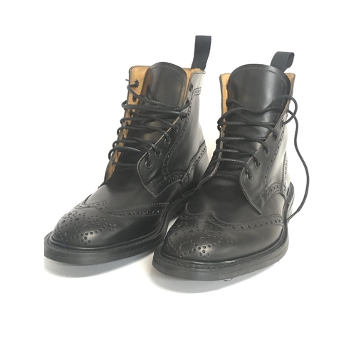 1957 - Trickers Stow Black Dainite Brogue Boots, size 8.5. Postage category C