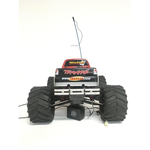 1968 - Vintage Traxxas TMax Nitro RC Truck with original box, Manual and controller. Model number 4910. Not... 