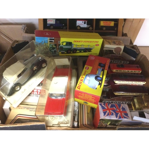 1992 - Two boxes of die cast vehicles, mostly boxed Models of Yesteryear. Shipping category D.