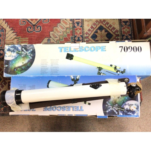 2014 - Boxed Zennox Telescopes and a loose telescope, postage cat D