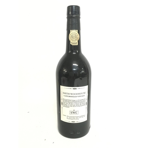 2041 - An unopened bottle of Smith Woodhouse 1976 Vintage Port bottled 1980