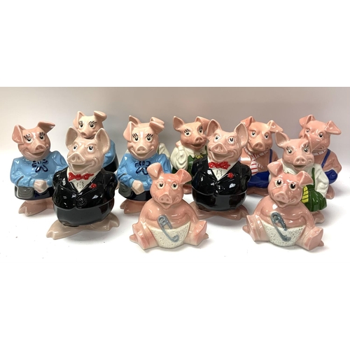 1319 - A collection of 15 Wade NatWest pig money boxes. (D) NO RESERVE