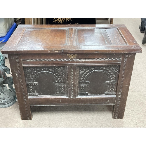 1575 - 17th Century chest. Approximate dimensions 46x85x60cm