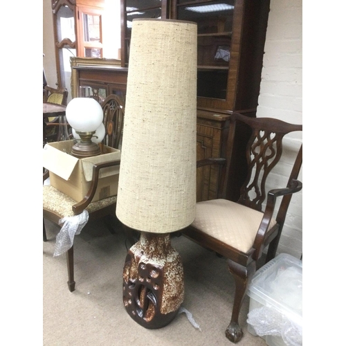 1623 - An art pottery standard lamp, approx height 136.5cm. Shipping category D.