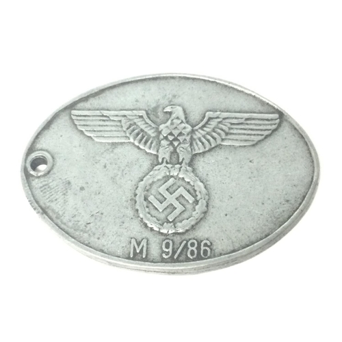 Lot 1943      