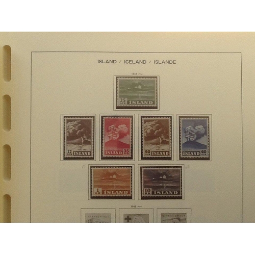 1995 - Schaubek printed album for Iceland. Contains about 200 stamps and booklets. Catalogue 500 GB pounds ... 