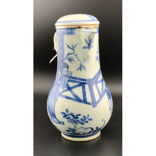 925 - An early chinese blue and white porcelain sparrow beak jug and cover with a white metal rim. Undergl... 