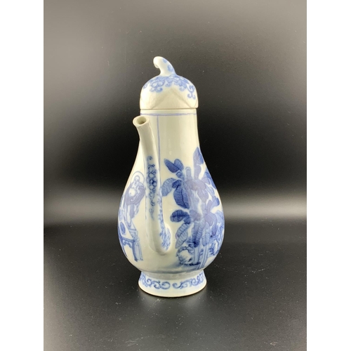 926 - A Chinese blue and white porcelain teapot with a water dropper style spout, underglazes flower mark ... 