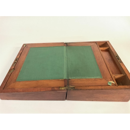 925 - A mahogany writing slope / chest. 30cm wide by 22cm deep. Postage B