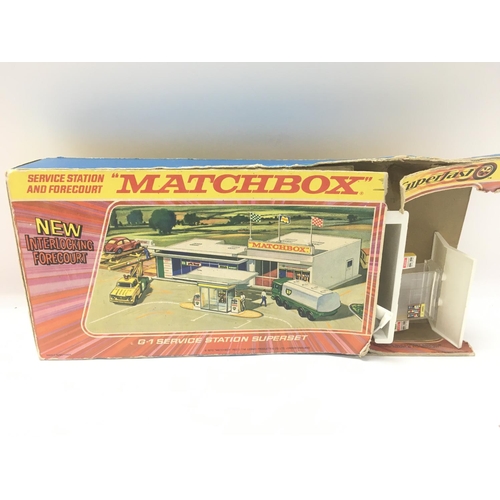 27 - A boxed Vintage Matchbox G-1 Service Station Superset. Box is Worn.