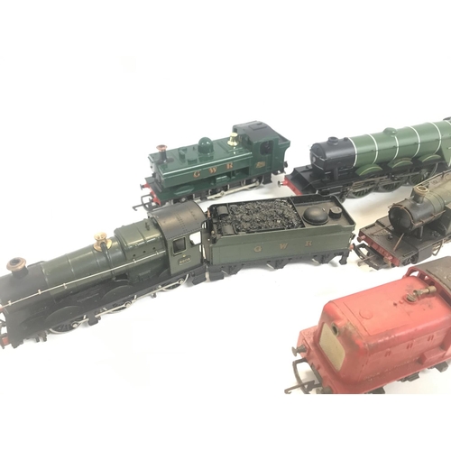 323 - 6 X 00 Gauge Locomotives.