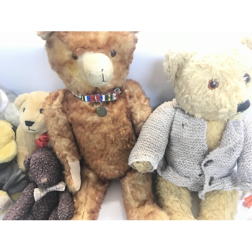 329 - A Collection of 8 Vintage Teddy Bears No Reserve.