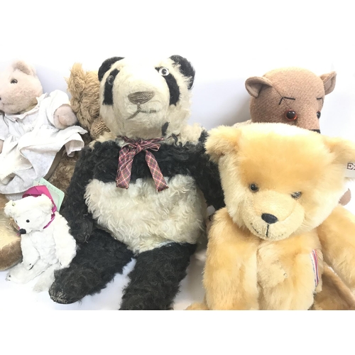 333 - A Collection of Vintage Teddy Bears. No Reserve.