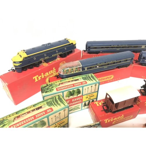 337 - A Collection of 00 Gauge Rolling Stock. Coaches and a Boxed Double Ended Diesel Loco #R.159.