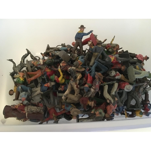 386 - A Collection in excess of 85 metal toy figures by LONE STAR..HILLCO..BRITAINS etc. Theme is cowboys