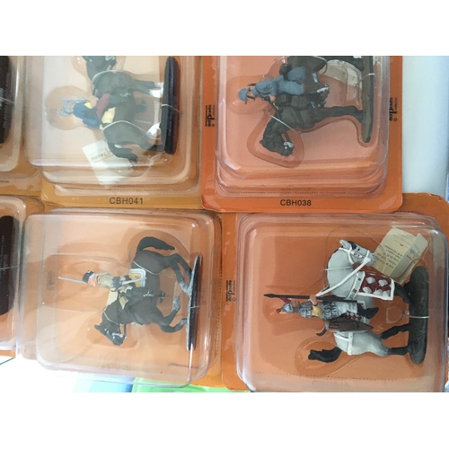 399 - A collection of 21 DelPrado figures all military themed. All are in original unopened blister packag... 