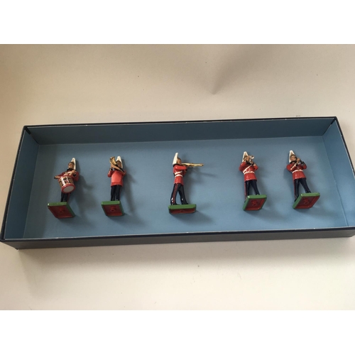 472 - A collection of 4 x Boxed Britain Toy Soldiers featuring..8868 marching Royal engineers..00093 all t... 