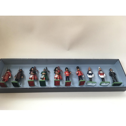 472 - A collection of 4 x Boxed Britain Toy Soldiers featuring..8868 marching Royal engineers..00093 all t... 