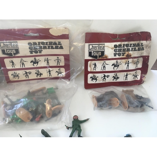 478 - A collection of 50 plus plastic toy soldiers including 3 packs by Cherilea Toys in unopened packages... 