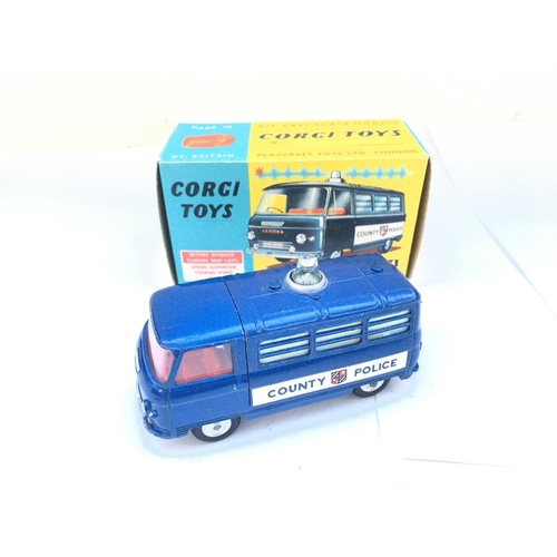 602 - A Boxed Corgi Commer Police Van With Flashing Light #464.