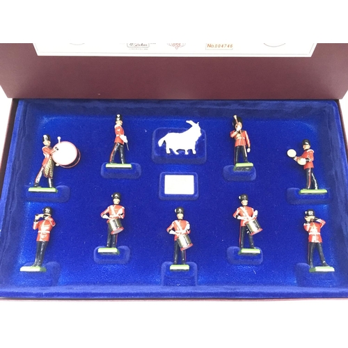 637 - A Boxed Britains Royal Welch Fusiliers Set #5292.