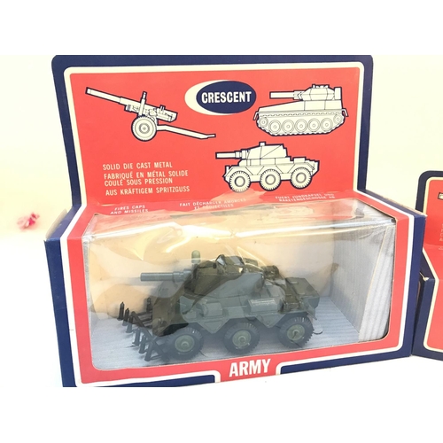 689 - A Boxed Cresent Toys Saladin Scout Car and a Field Gun.