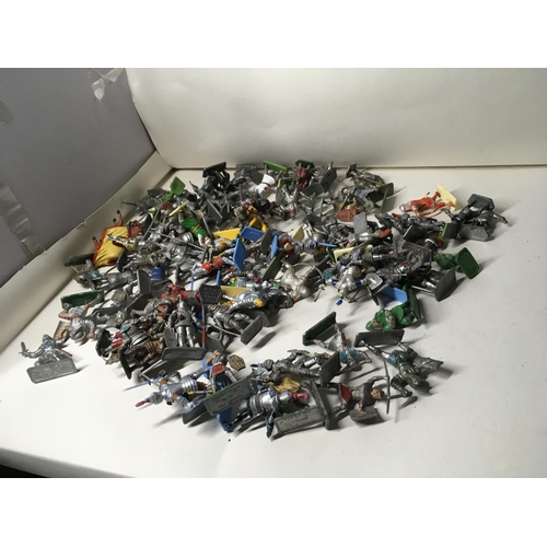 726 - A collection in excess of 85 plastic model knights mainly by CRESCENT.