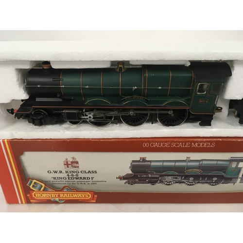 73 - Two Hornby locomotives with tenders 00 gauge. Unboxed r065 Evening Star 2.10.0 Boxed r078 King Edwar... 