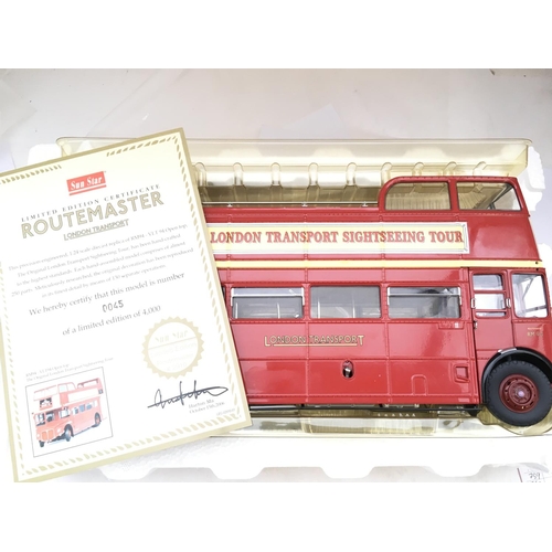 760 - A Boxed Sun Star Routemaster 2910: rM 94 - Open Top #2910.