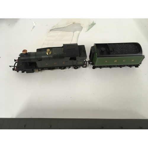 78 - An unboxed pair of locomotives Hornby Western Invader D1009 weathered edition with 2 coaches. A Lima... 