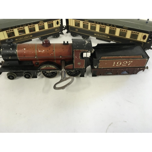 896 - Basset Lowke 0 gauge clockwork Duke of York locomotive with tender af Two early Hornby Pullman carri... 