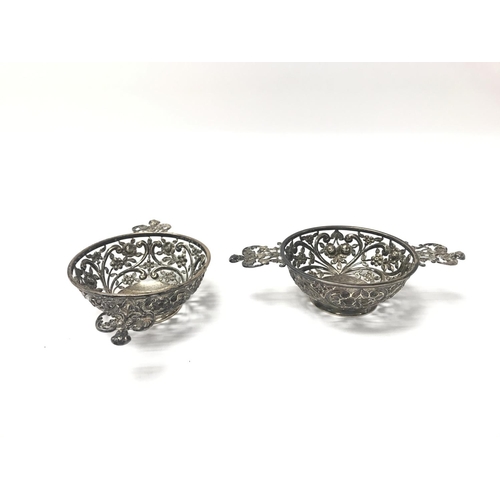 41 - Pair of pierced sterling silver sweet meat dish. 67g.