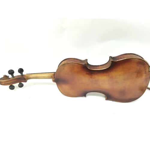 477 - A cased replica of a Jacobus Stainer Absain prope oenipontum fecit Cremona violin with bow