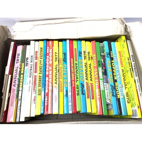 483 - A box Containing Childrenâs annuals from the 1970s.