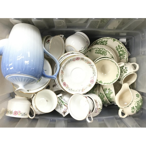 818 - A collection of ceramics including Masons fruit basket tea set, Ridgeway potteries Colclough set, Ro... 