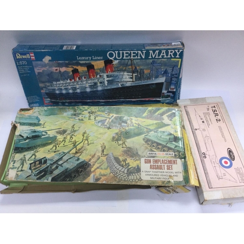 821 - A collection of Airfix model kits, a boxed Revell model kit of HMS Queen Mary and other kits. Shippi... 