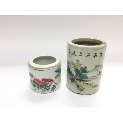 1014 - Two Oriental brush pots with hand painted decoration, largest approx 10.5cm high. NO RESERVE