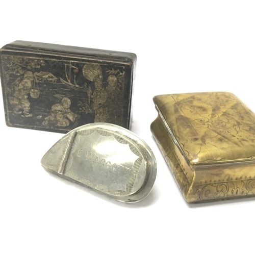 912 - A collection of Victorian snuff and other boxes including brass, ebonised and other styles. Postage ... 