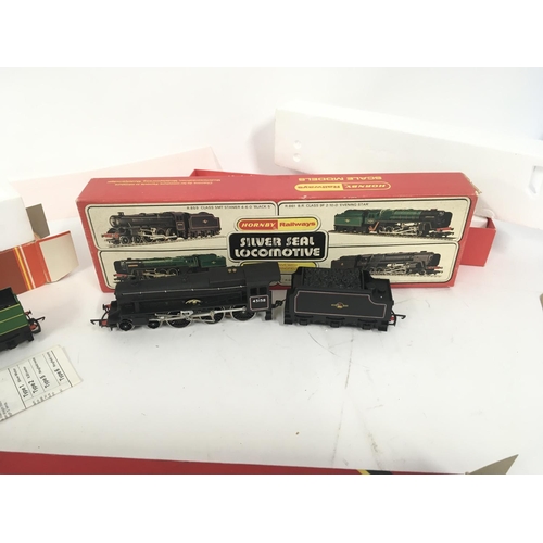 136 - 3x boxed Hornby locomotives and tenders. R063 BRITANNIA. R374 SPITFIRE..R859. BLACK FIVE. 00gauge.