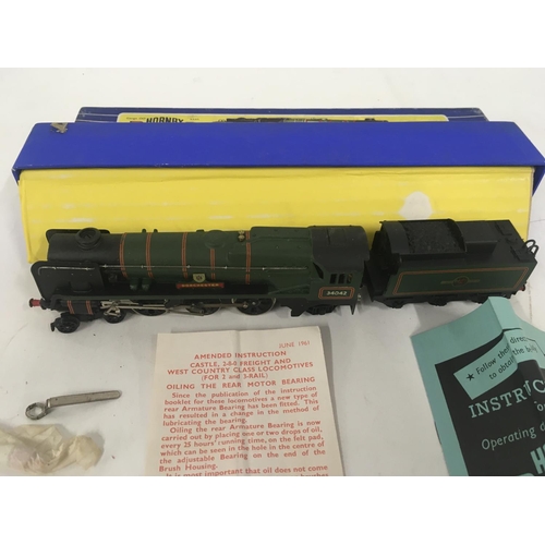 138 - Boxed Hornby Dunlop 3235. WEST COUNTRY LOCOMOTIVE DORCHESTER WITH TENDER. 3 rail 00 gauge.