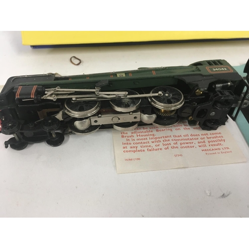 138 - Boxed Hornby Dunlop 3235. WEST COUNTRY LOCOMOTIVE DORCHESTER WITH TENDER. 3 rail 00 gauge.