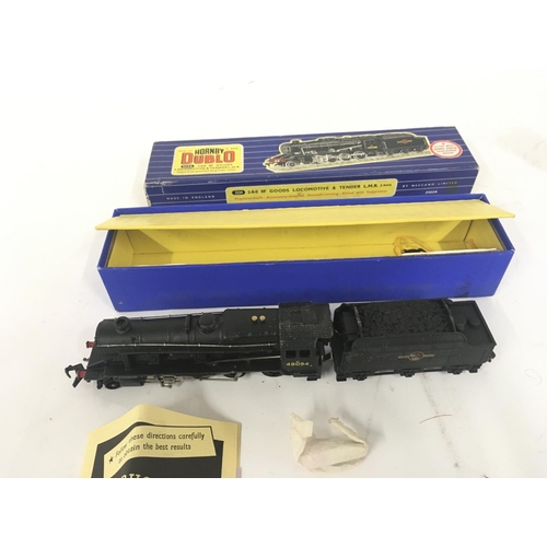 142 - Boxed Hornby Dublo locomotive and tender 3224 00gauge. 3 rail