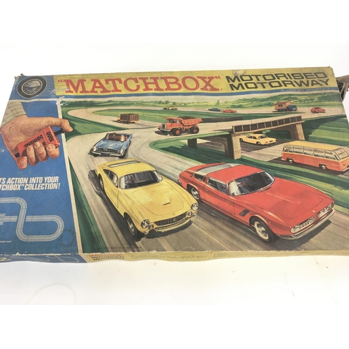 150 - Boxed Matchbox Motorise Motorway incomplete. Boxed Penguin 17 inch Electric Luxury Cruiser (2)