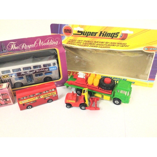 171 - A Collection Of Matchbox Toys The Royal Wedding 1981 Bus 17 The Londoner Cargo Hauler And Pallet Loa... 